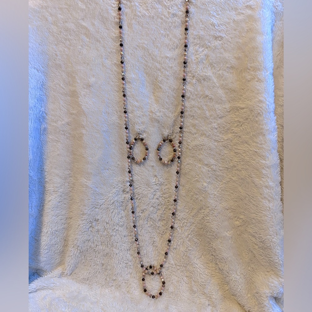 Glass bead necklace set